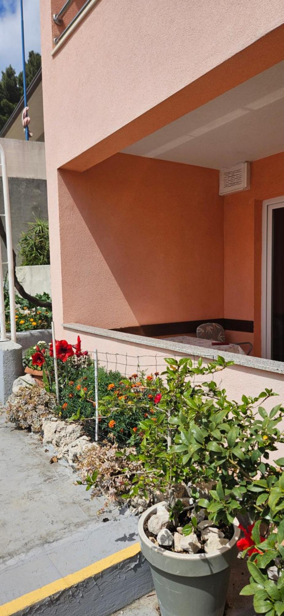 Apartment Milena-miki Makarska